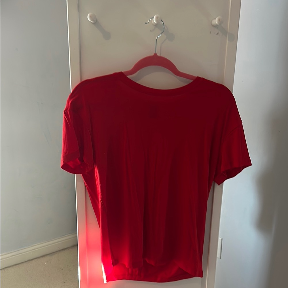 ‼️NEW AND NEVER WORN‼️Women’s XS Red T-Shirt